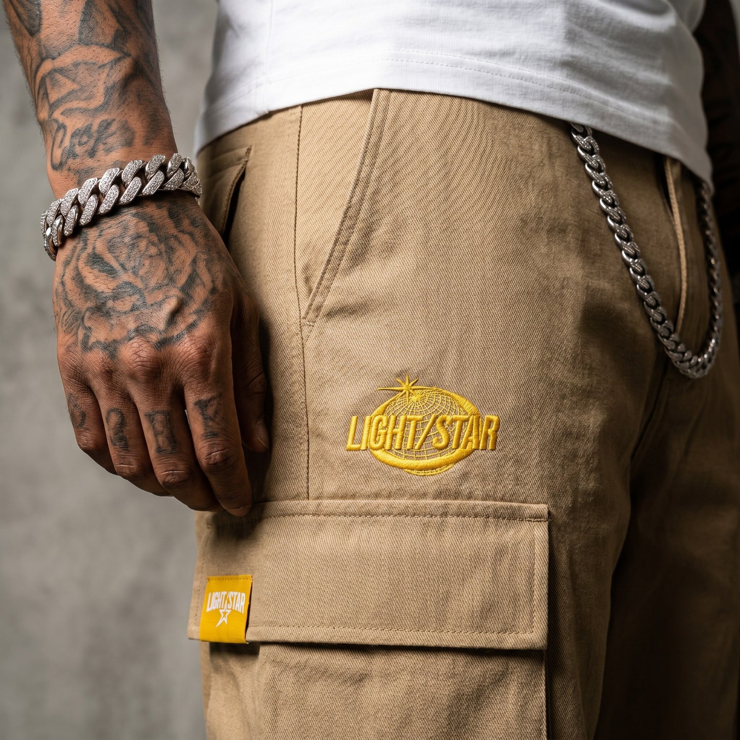 Cropped Cargo Pant Desert Tan detail