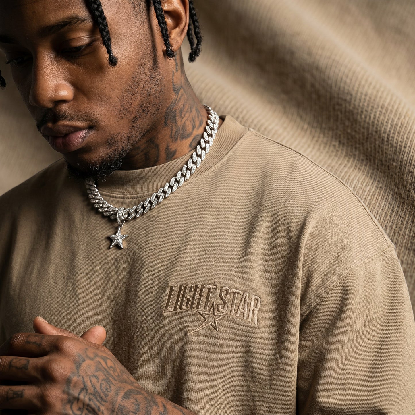 Heavyweight Henley Tee Stone Khaki detail