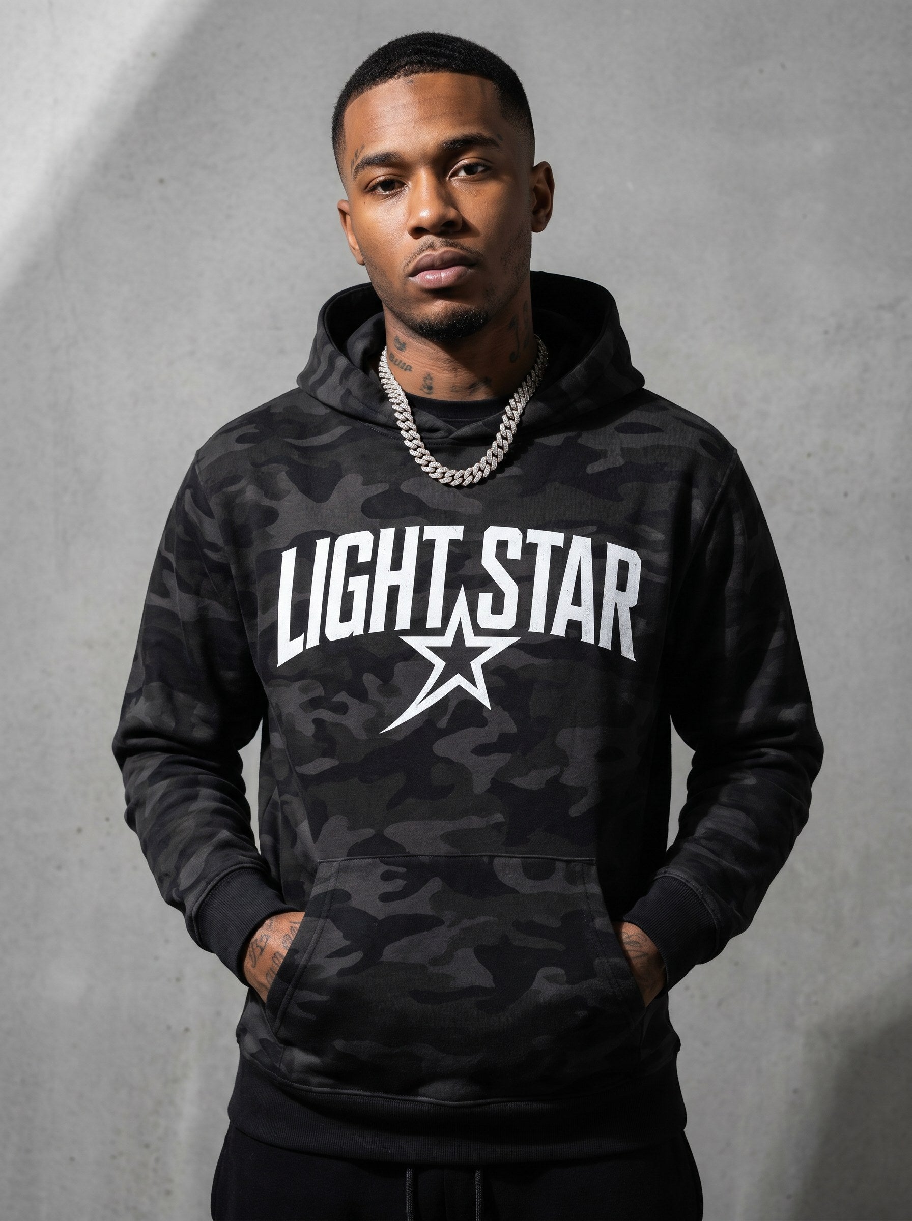 Camo Star Pullover Hoodie — Light Star Jet Black