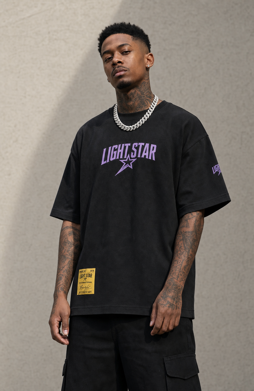 Globe Tee Black / Lilac front