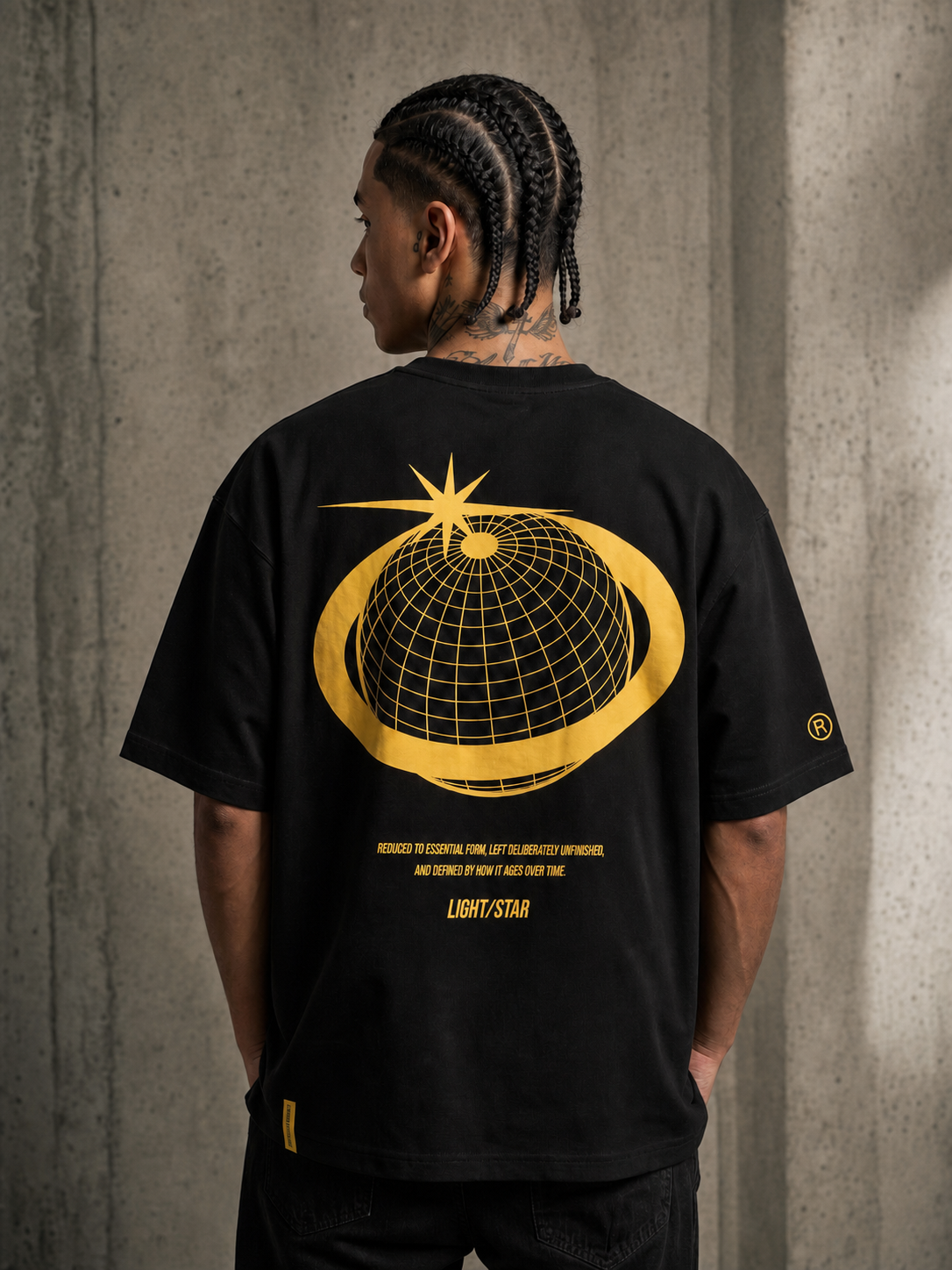 Globe Tee Black / Yellow back