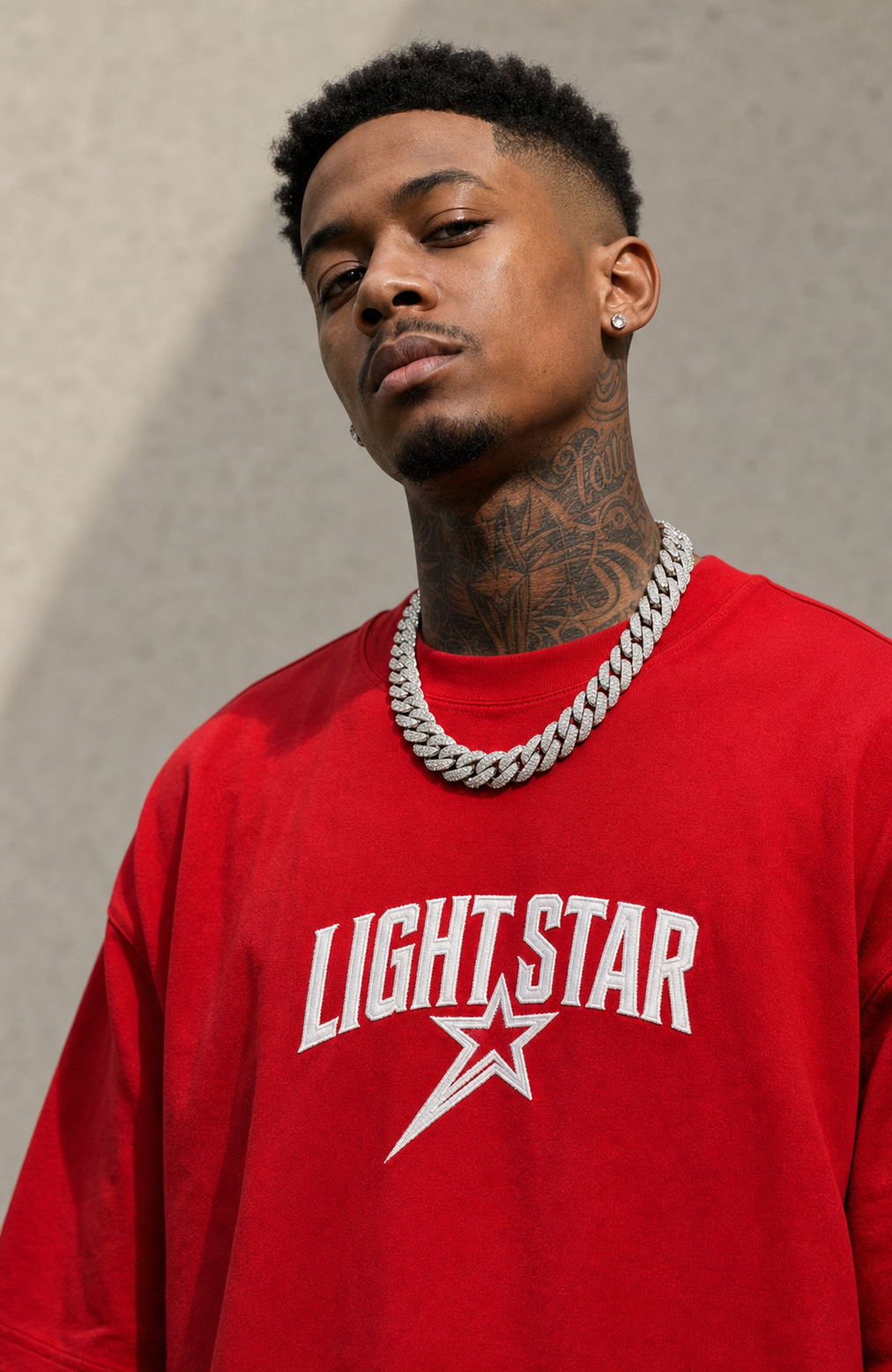 Globe Tee Red / White detail