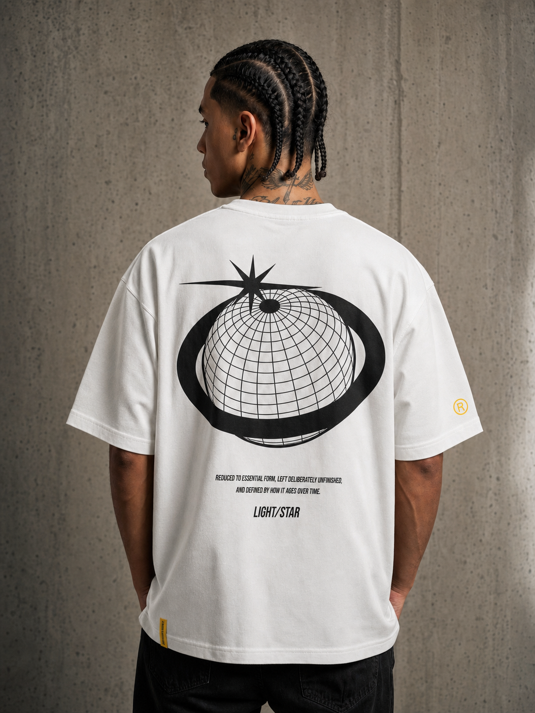 Globe Tee White / Black back
