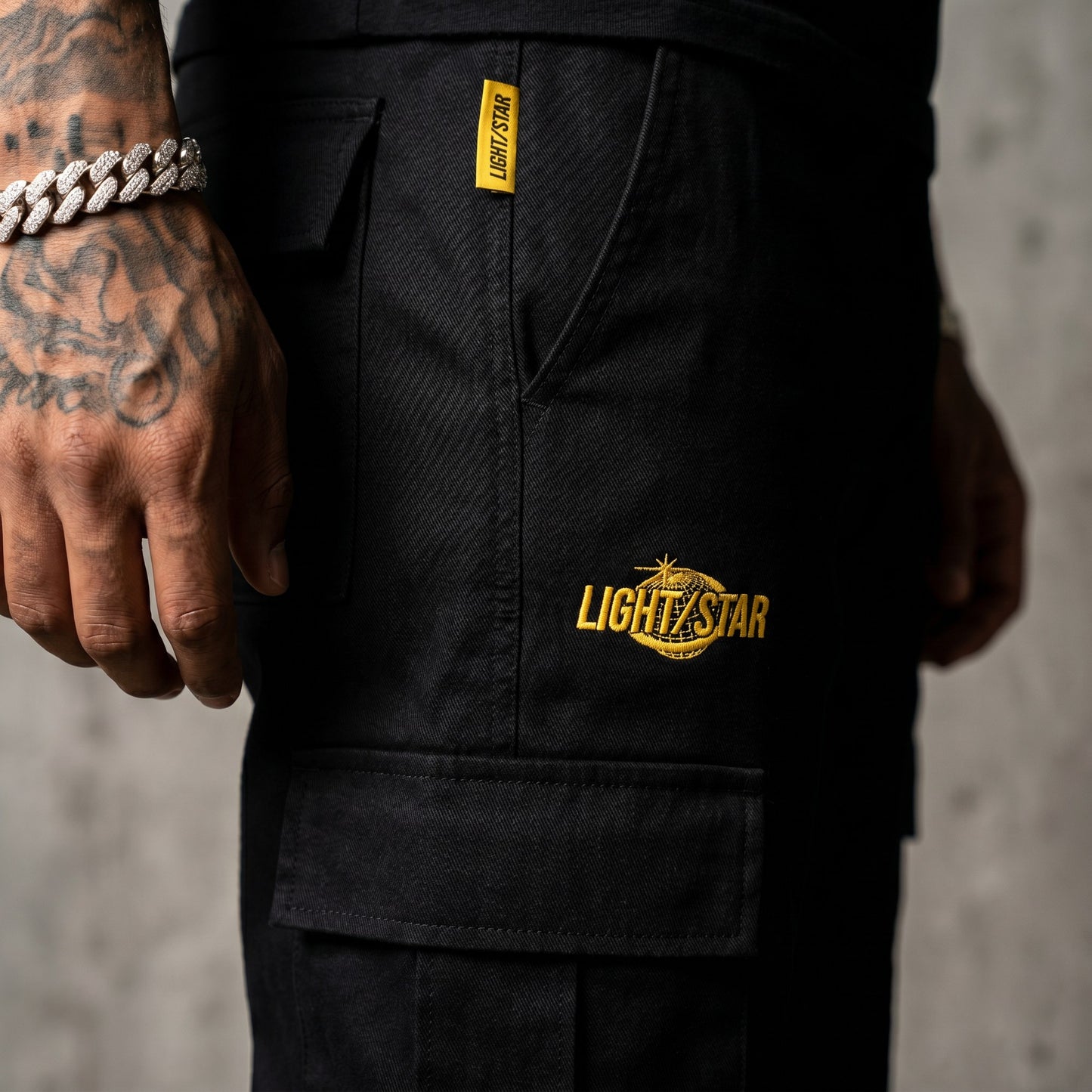 Light Star Cargo Black Tactical detail