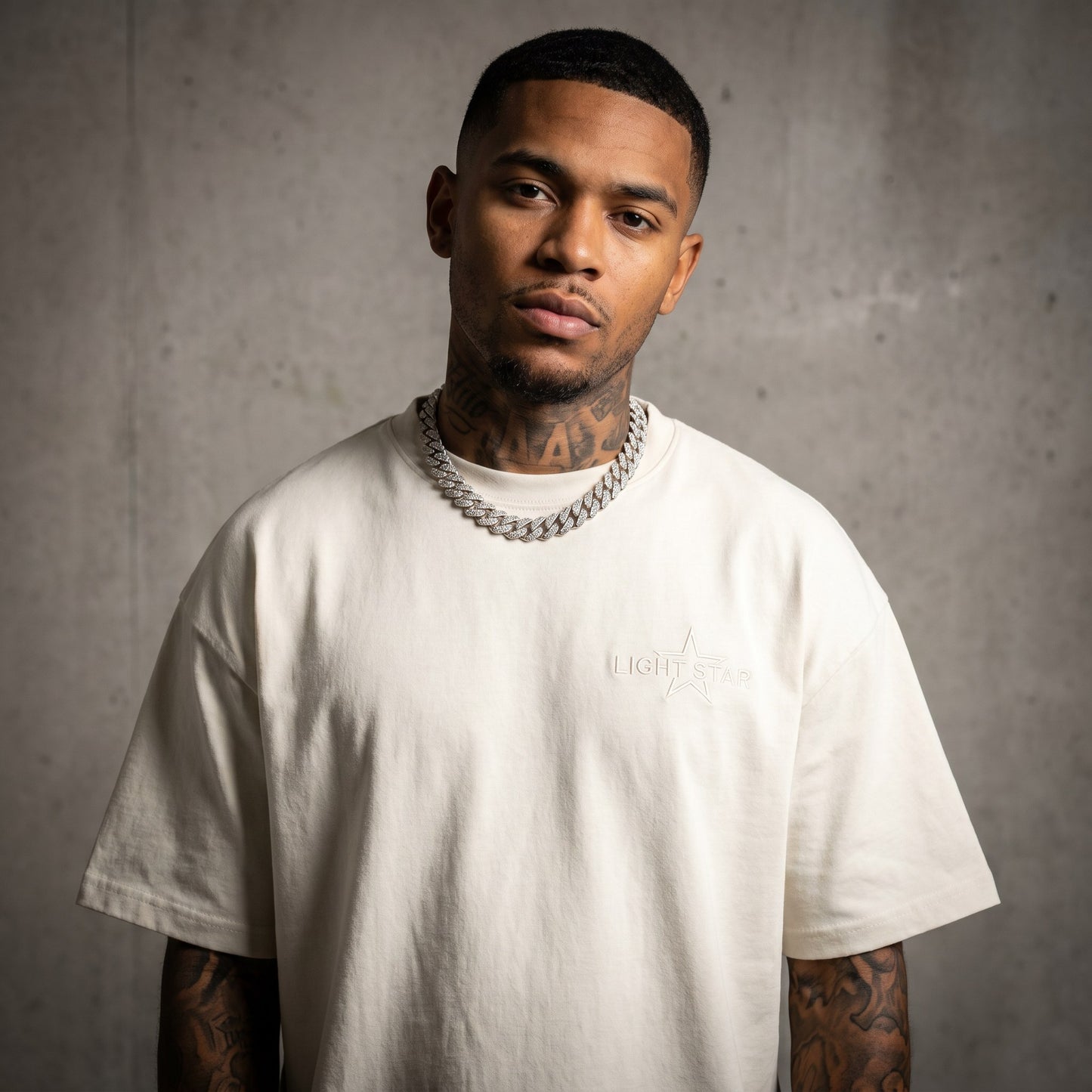 Light Star Crest Heavy Tee Bone White front
