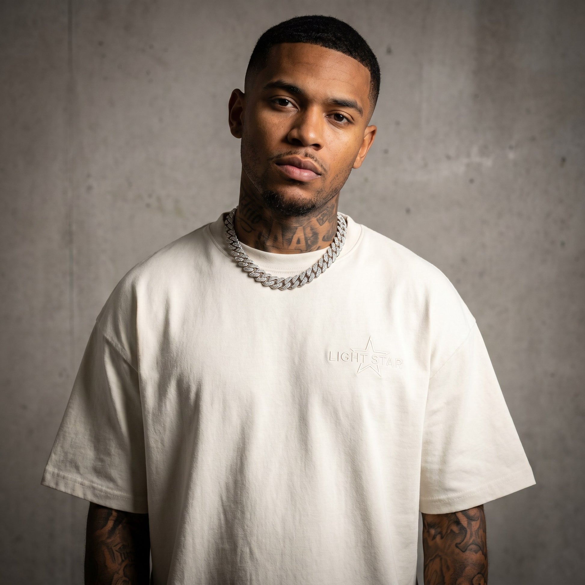 Light Star Crest Heavy Tee Bone White front