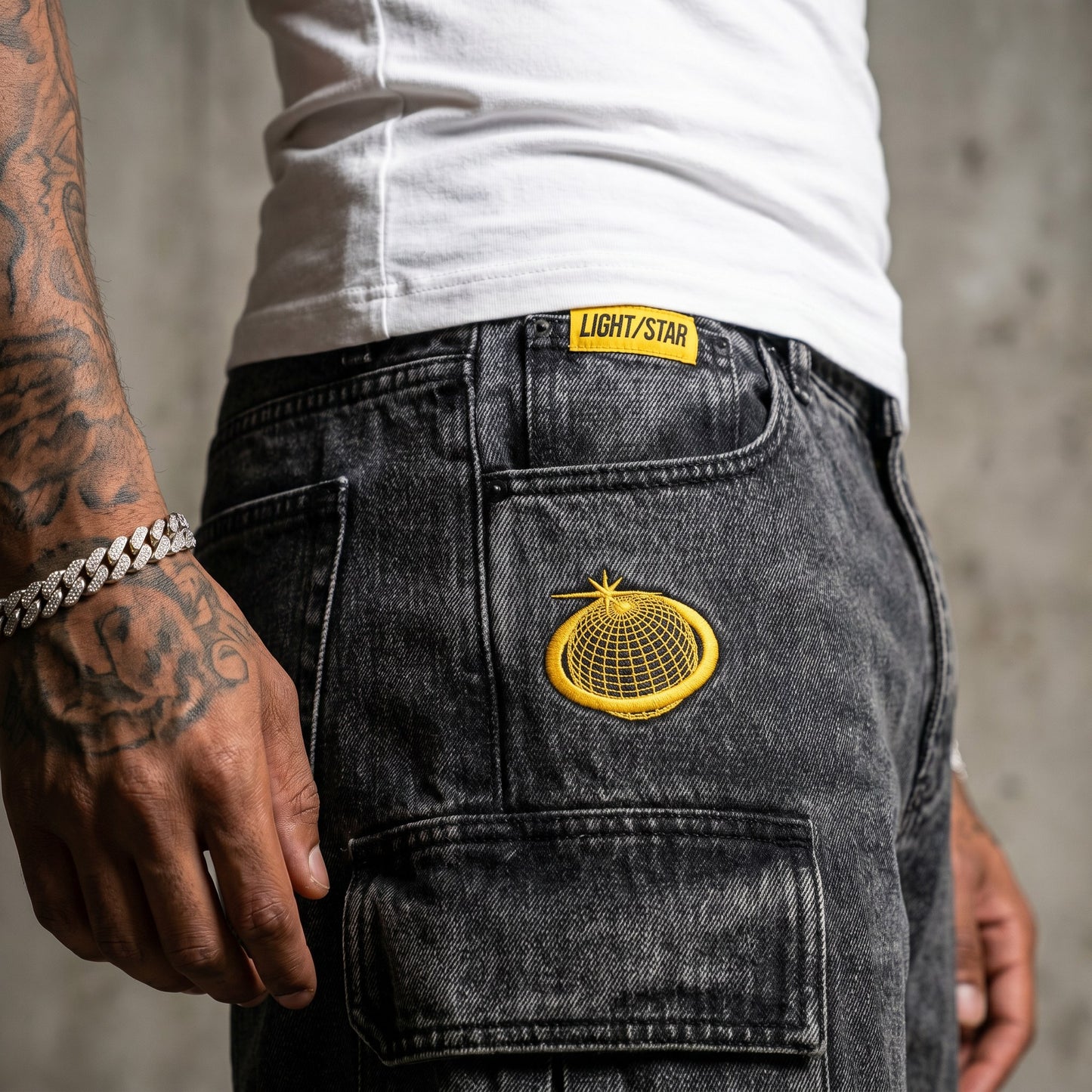 LS Embroidered Baggy Jean Stone Wash detail