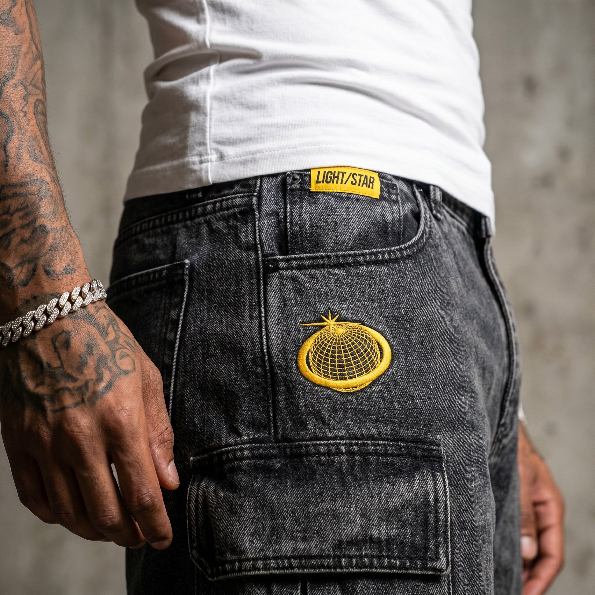 LS Embroidered Baggy Jean Stone Wash detail