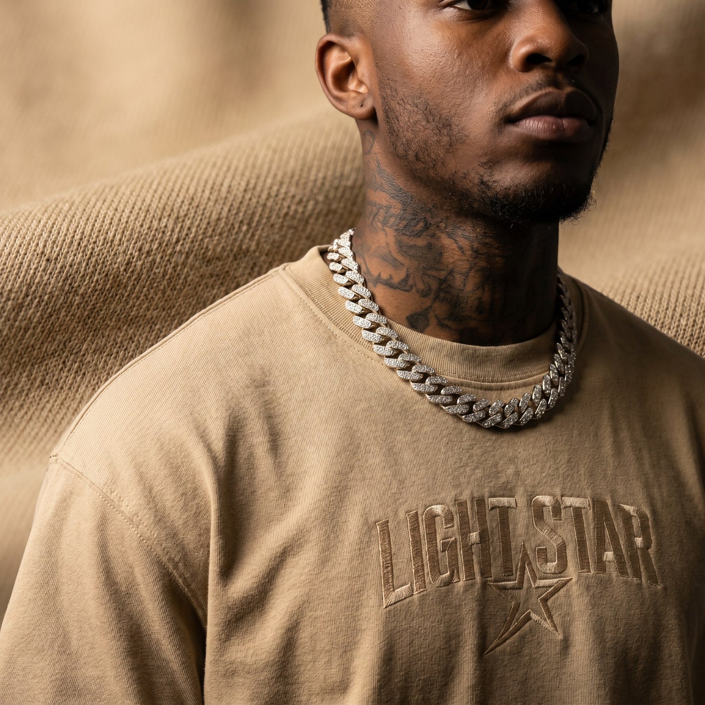 Patch Pocket Boxy Tee Desert Sand detail