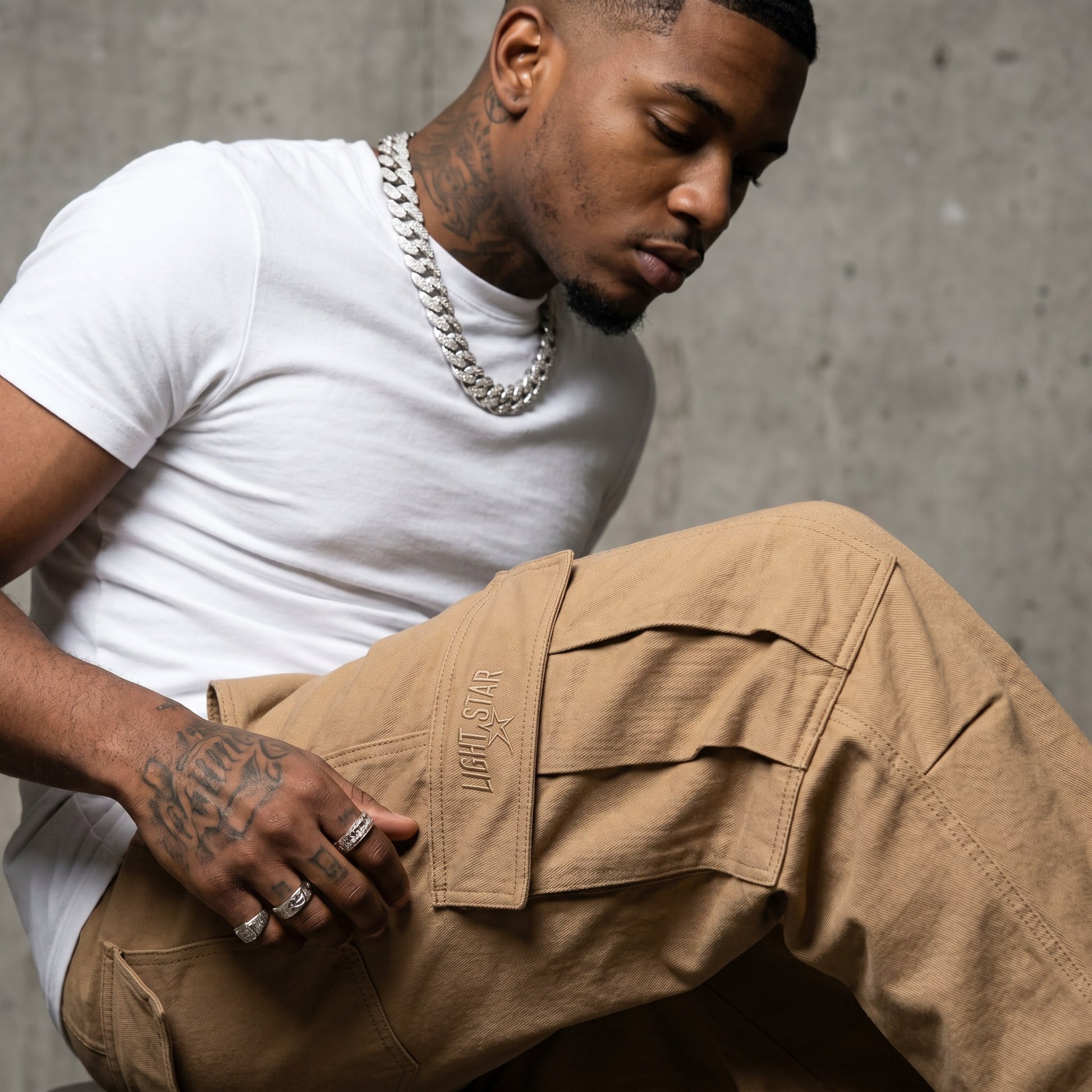 Streetwear Cargo Pant Desert Tan detail